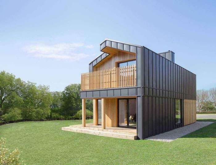 nHouse exterior